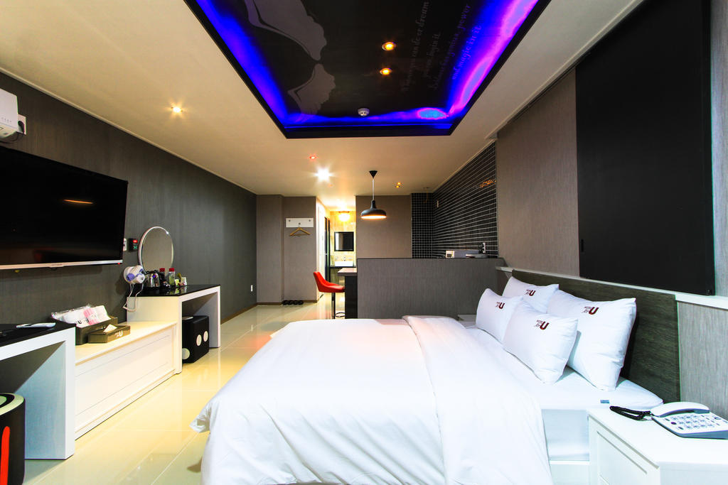 Haeundae Foru Hotel Busan Esterno foto