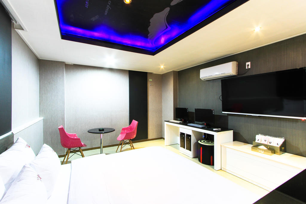 Haeundae Foru Hotel Busan Esterno foto