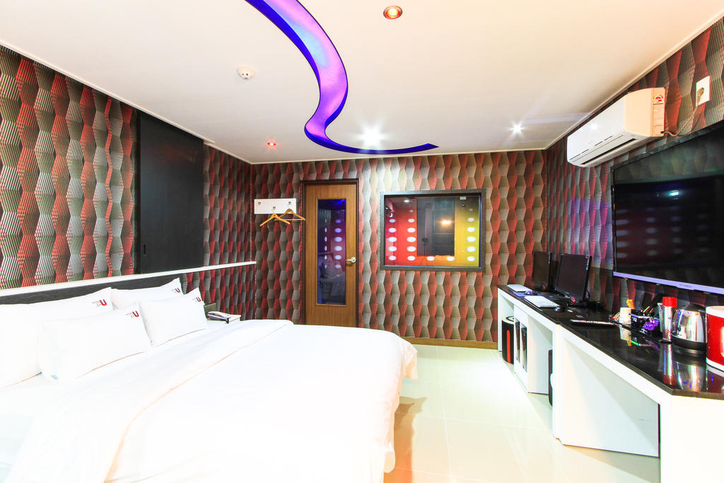 Haeundae Foru Hotel Busan Esterno foto